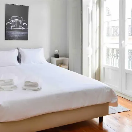 Big Stunning Apartment