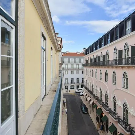 Big Stunning Apartment